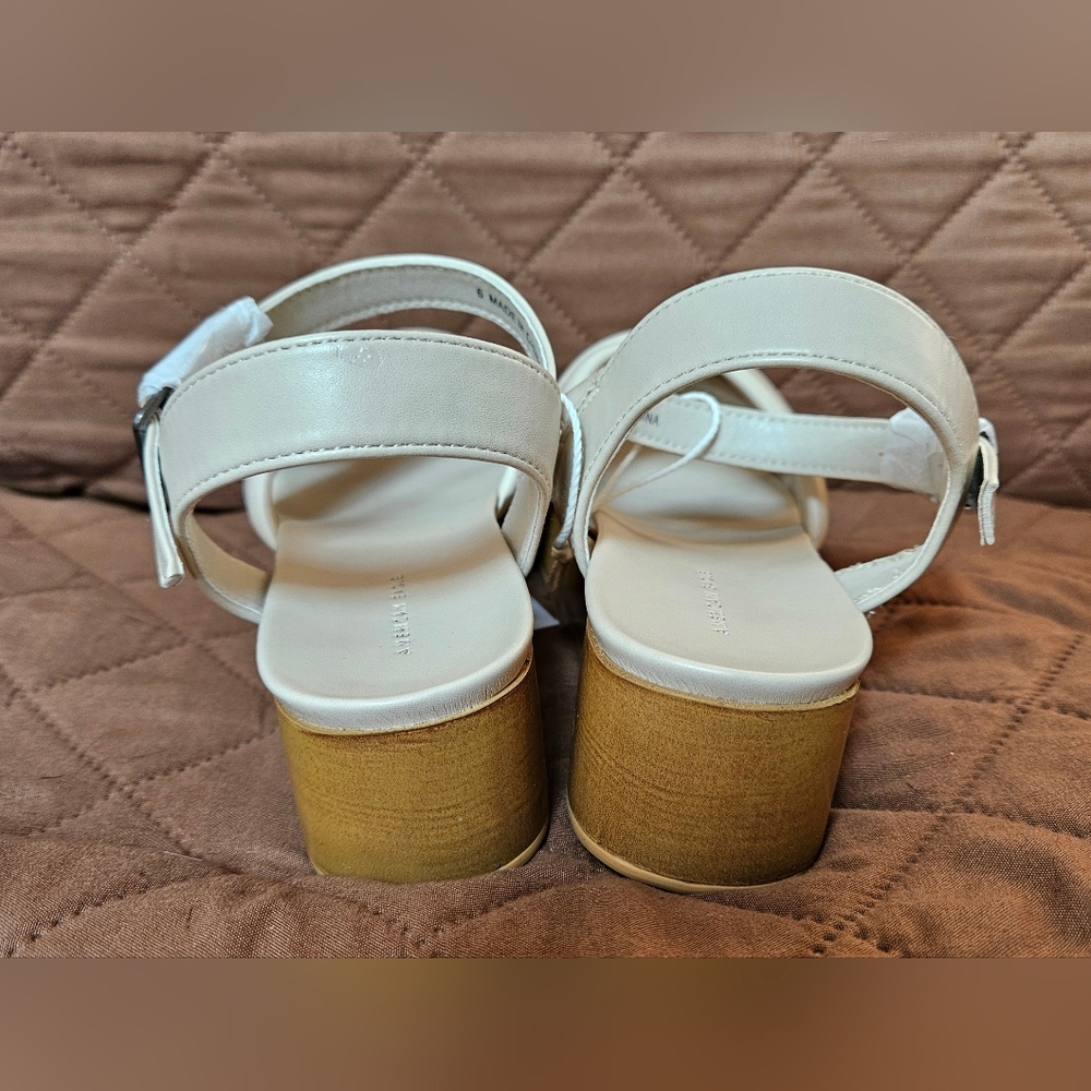 American Eagle Cross Over Padded Wedge (Size 6; Color Bone Khaki) - Picture 3 of 4